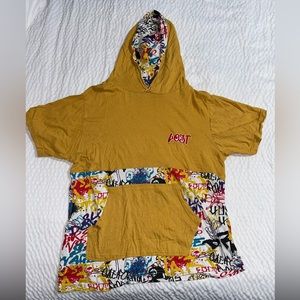 Eighty Eight Boys graffiti pocket Hooded T-Shirt- Size 18/20